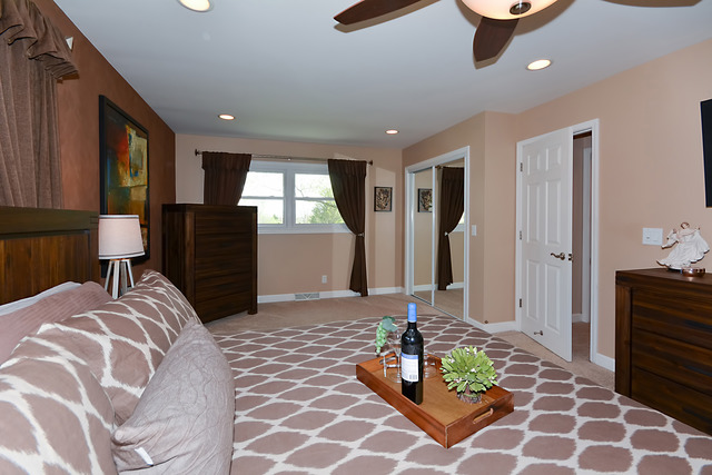 7N850 Sycamore Road St. Charles, IL 60175 - Photo 12 of 25
