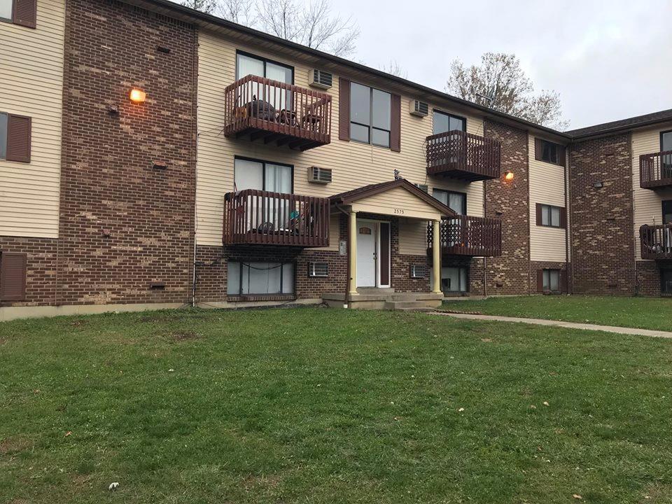2577 West Galbraith Road, Unit 4 Cincinnati, OH 45239 - Photo 2 of 18
