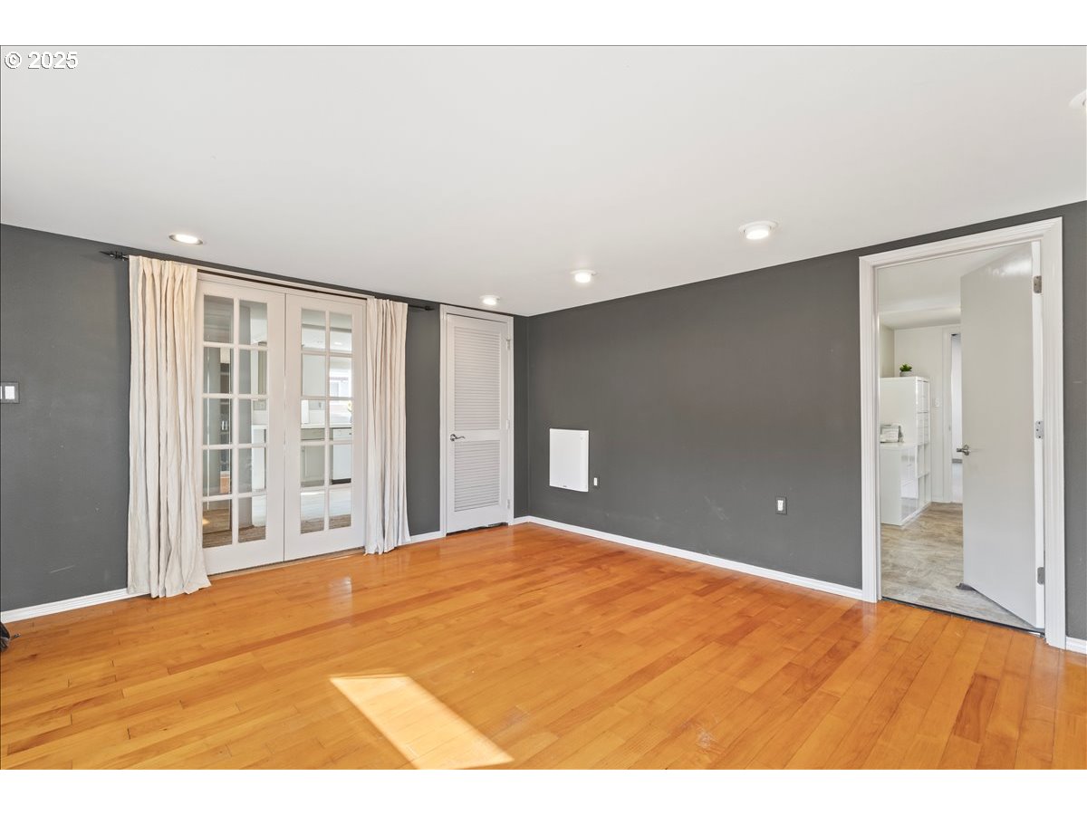 205 North Bridgeton Road, Unit 9W Portland, OR 97217 - Photo 18 of 43 Gallery Image 18