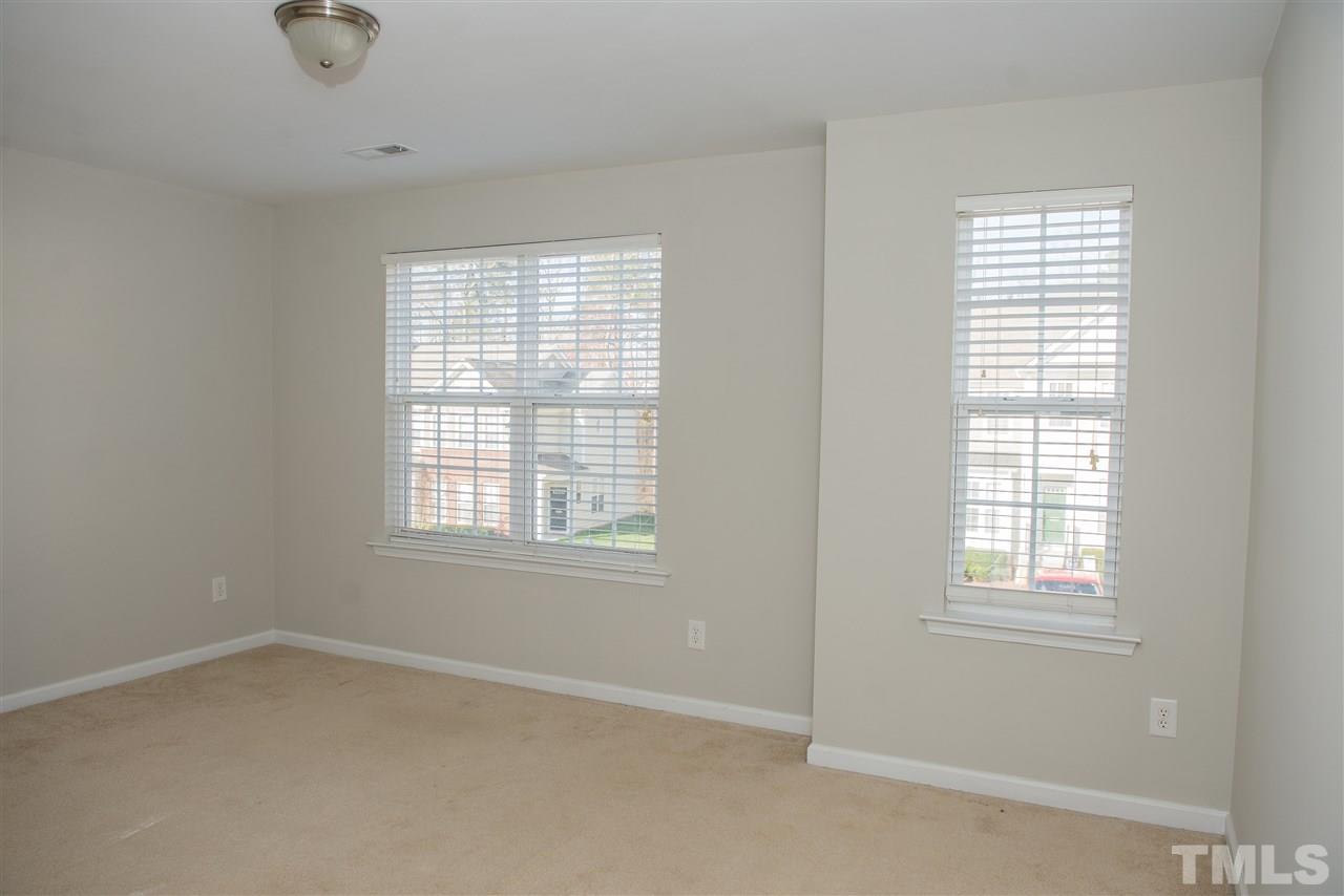 7748 Winners Edge Street Raleigh, NC 27617 - Photo 7 of 13