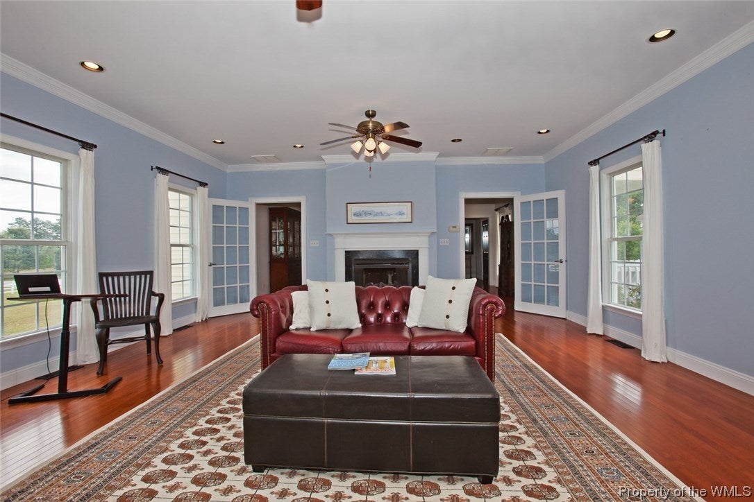117 Joshua Road Smithfield, VA 23430 - Photo 7 of 32 Gallery Image 7