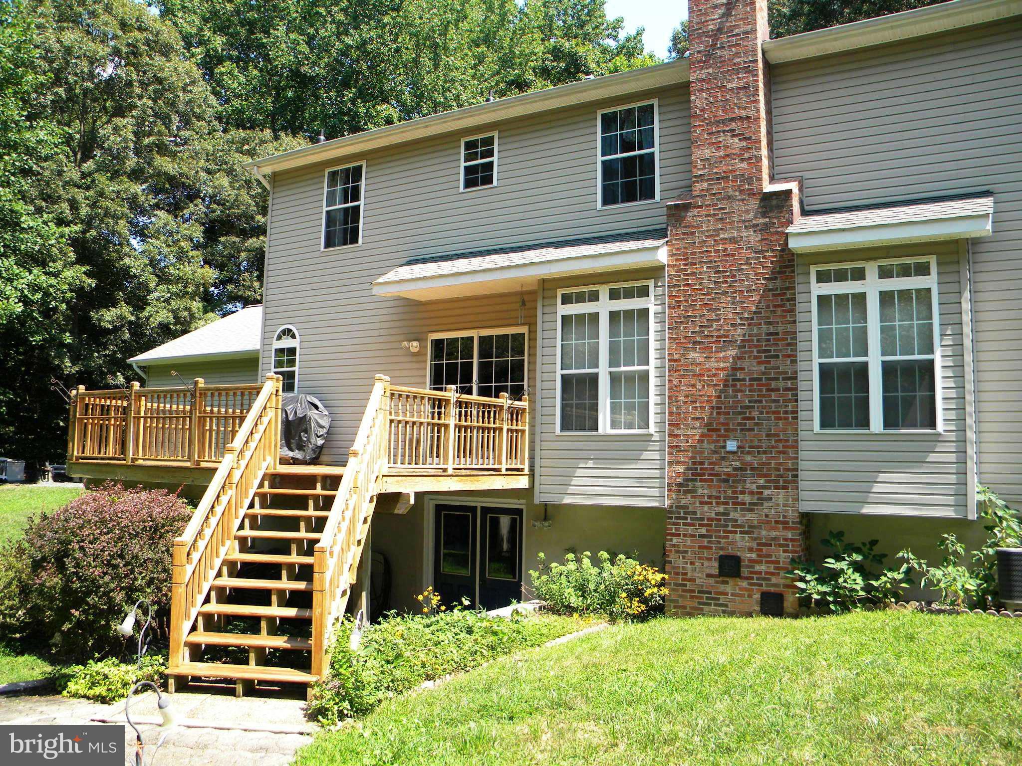 1721 Clay Hammond Road Prince Frederick, MD 20678 - Photo 6 of 30 Exterior (Rear)