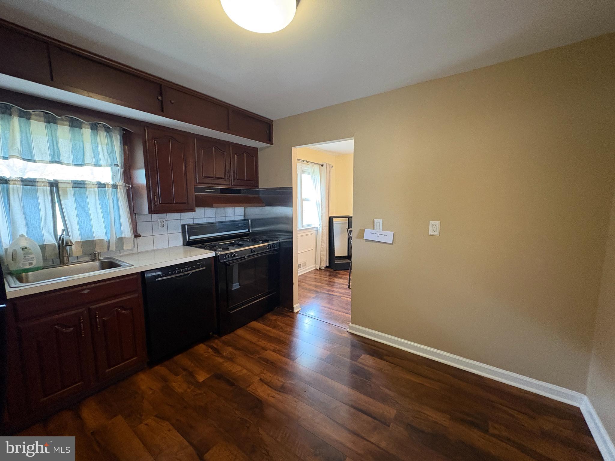 75 Winding Way Hamilton, NJ 08620 - Photo 8 of 21