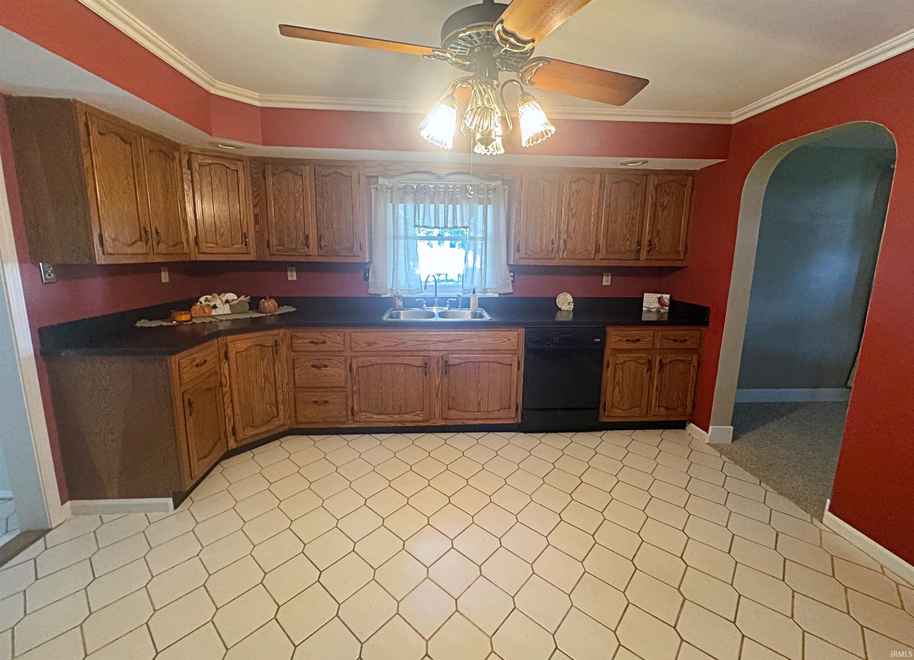 1725 Bedford Road Washington, IN 47501 - Photo 4 of 33