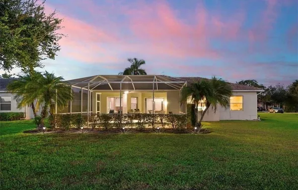$2,500 | 726 Grand Rapids Boulevard, Naples, FL 34120