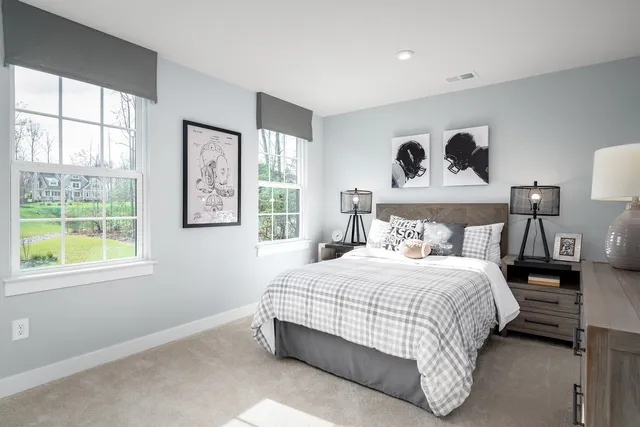 $459,990 | 2739 Thoroughbred Way, White House, TN 37188