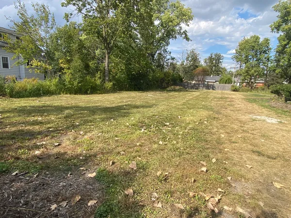 $157,000 | 1738 Whitcomb Avenue, Des Plaines, IL 60018