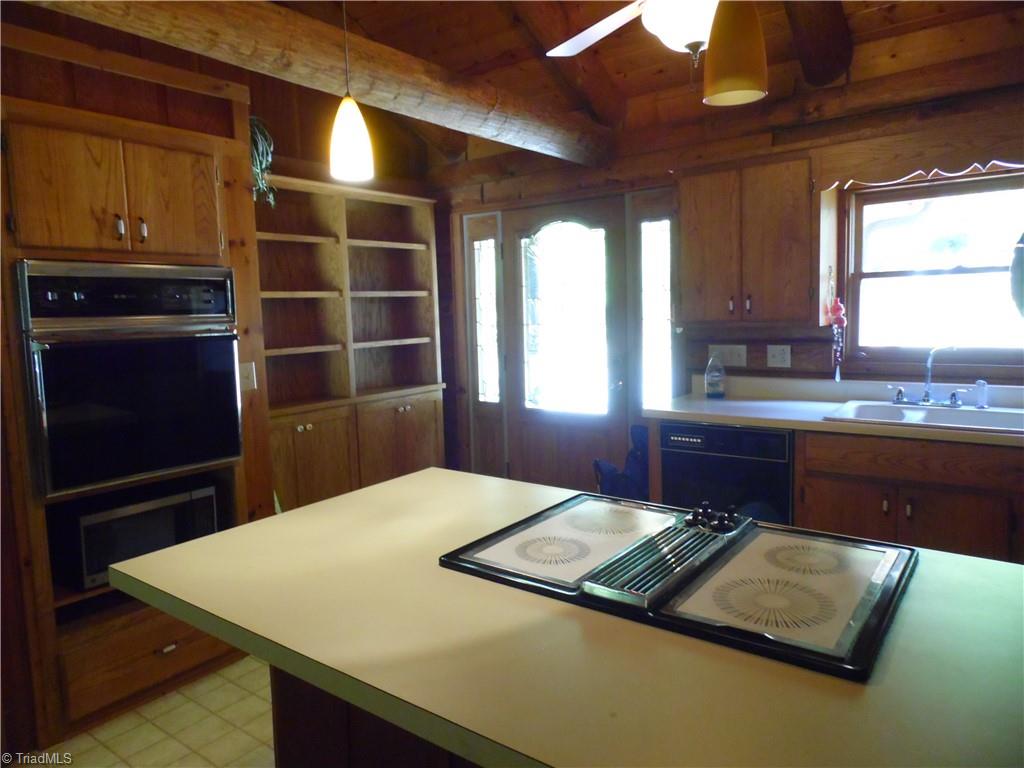 1114 Tayson Road Sparta, NC 28675 - Photo 14 of 50 Gallery Image 14