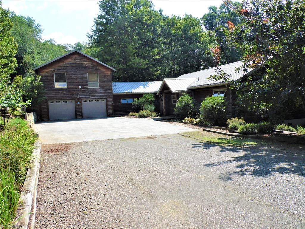 1114 Tayson Road Sparta, NC 28675 - Photo 9 of 50 Gallery Image 9
