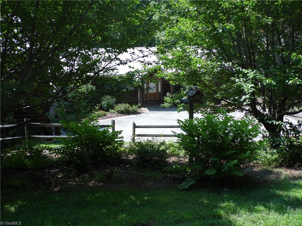 1114 Tayson Road Sparta, NC 28675 - Photo 10 of 50 Gallery Image 10