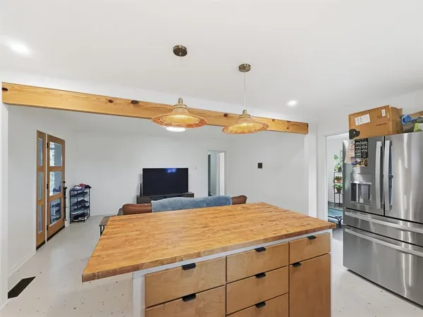 $2,500 | 2137 Lenamon Street, Waco, TX 76710