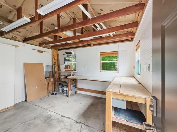 $2,500 | 2137 Lenamon Street, Waco, TX 76710