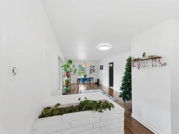 $2,500 | 2137 Lenamon Street, Waco, TX 76710
