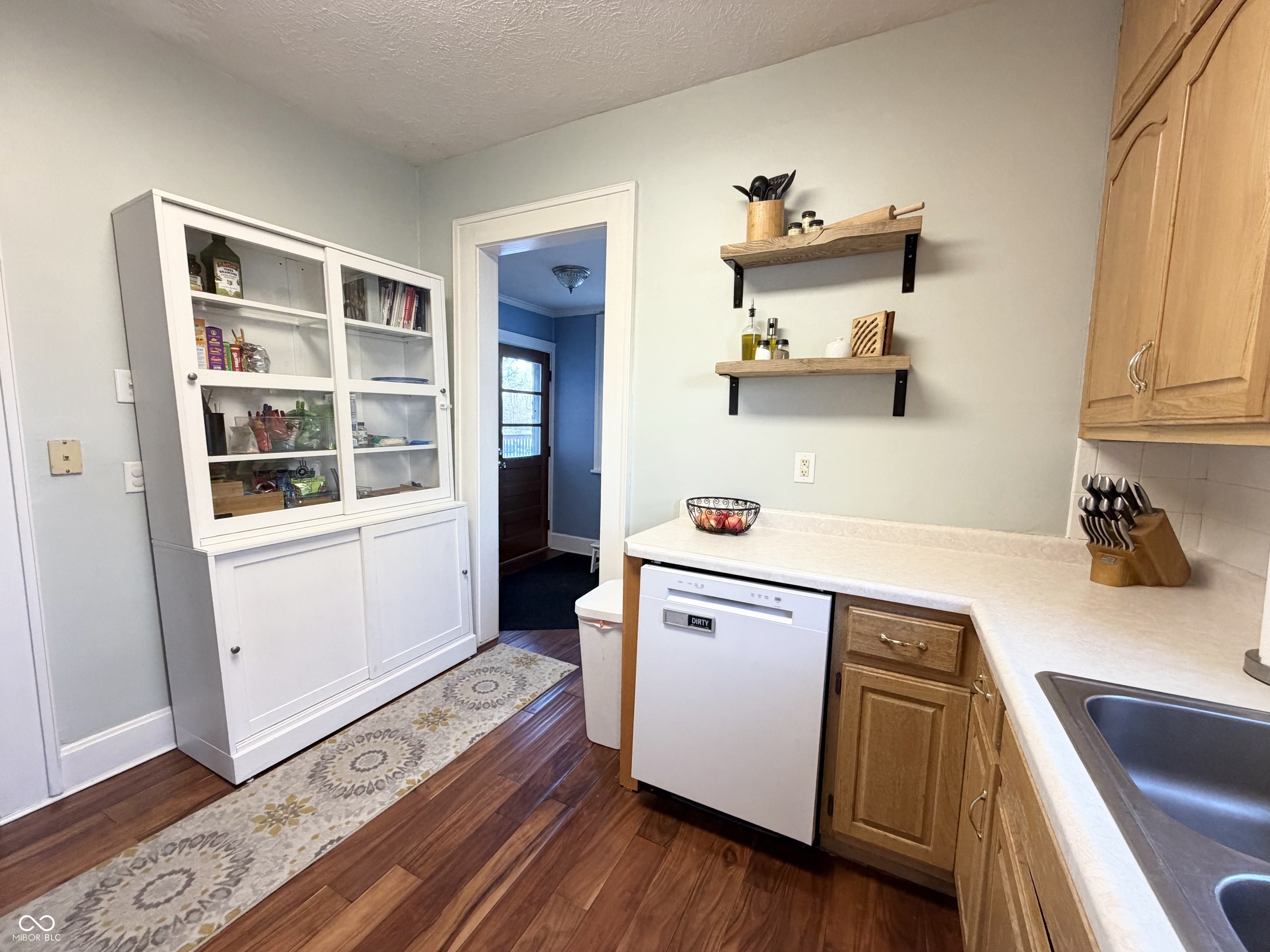 2502 East Southport Road Indianapolis, IN 46227 - Photo 13 of 78