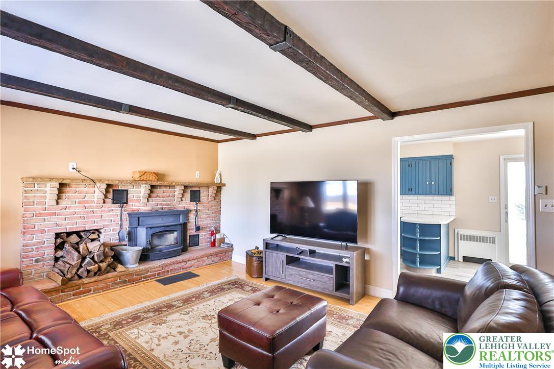 5500 Ayers Road Easton, PA 18040 - Photo 21 of 56 a living room with furniture and a flat screen tv