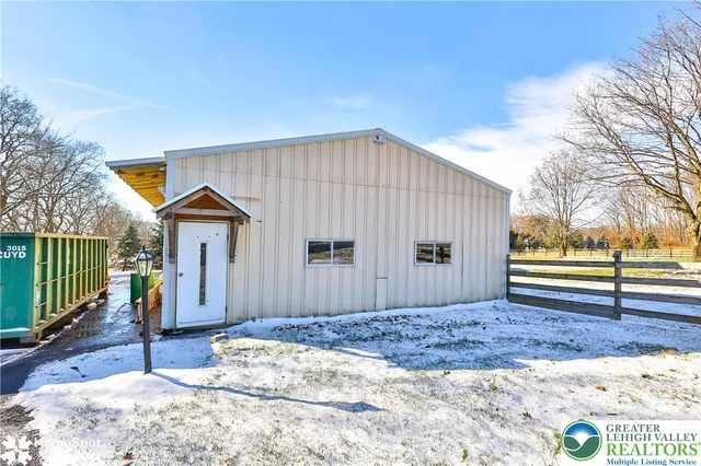 $599,900 | 5500 Ayers Road, Easton, PA 18040