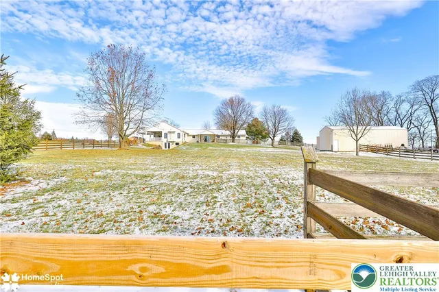 $599,900 | 5500 Ayers Road, Easton, PA 18040