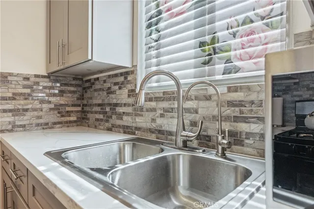 $3,750,000 | 1052 Elm Avenue, Glendale, CA 91201