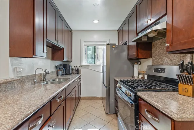 $3,750,000 | 1052 Elm Avenue, Glendale, CA 91201