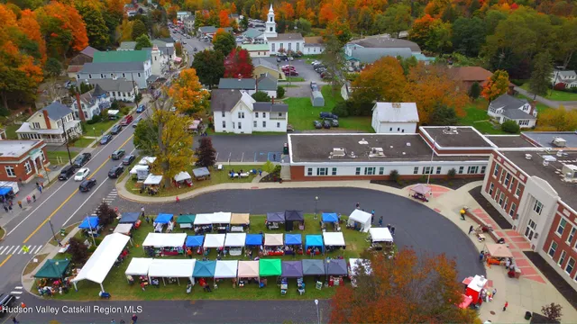 $850,000 | 5320 Highway 23, Windham, NY 12496