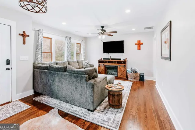 a view of a window in a yard