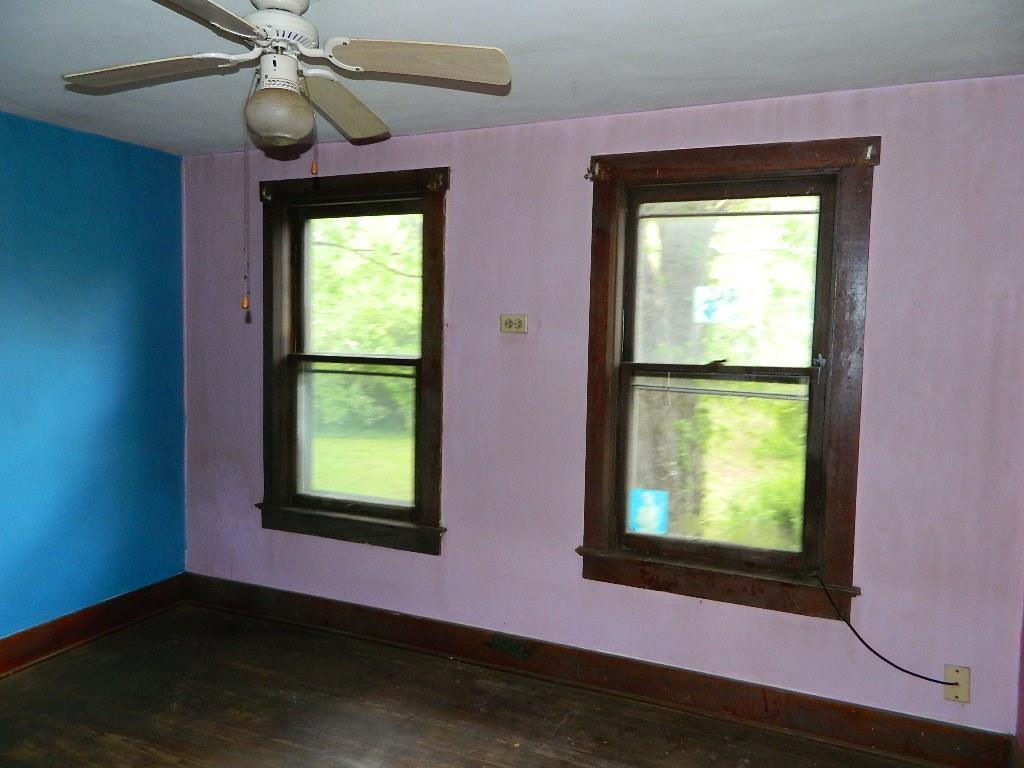 4660 Lower Valley Springfield, OH 45506 - Photo 5 of 16