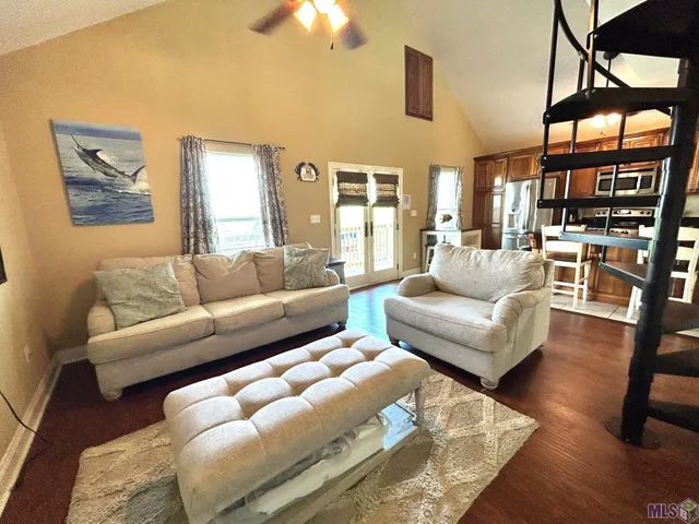 $142,000 | 2685 Highway 1, Unit I, Grand Isle, LA 70358