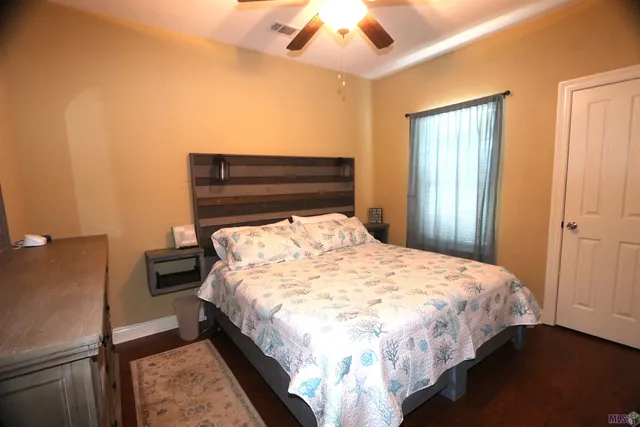 $142,000 | 2685 Highway 1, Unit I, Grand Isle, LA 70358