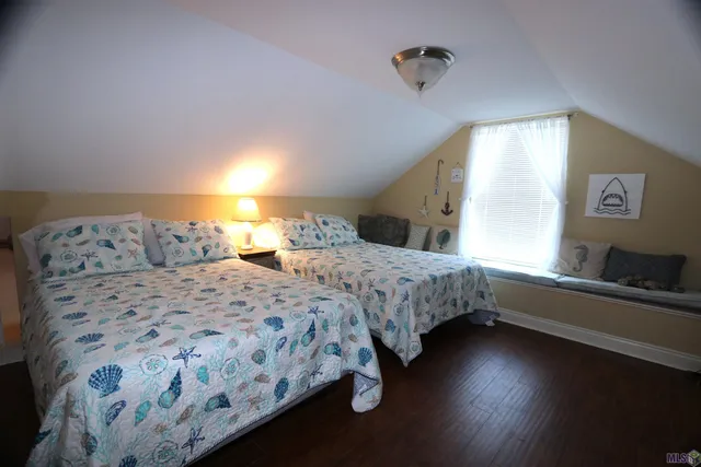 $142,000 | 2685 Highway 1, Unit I, Grand Isle, LA 70358