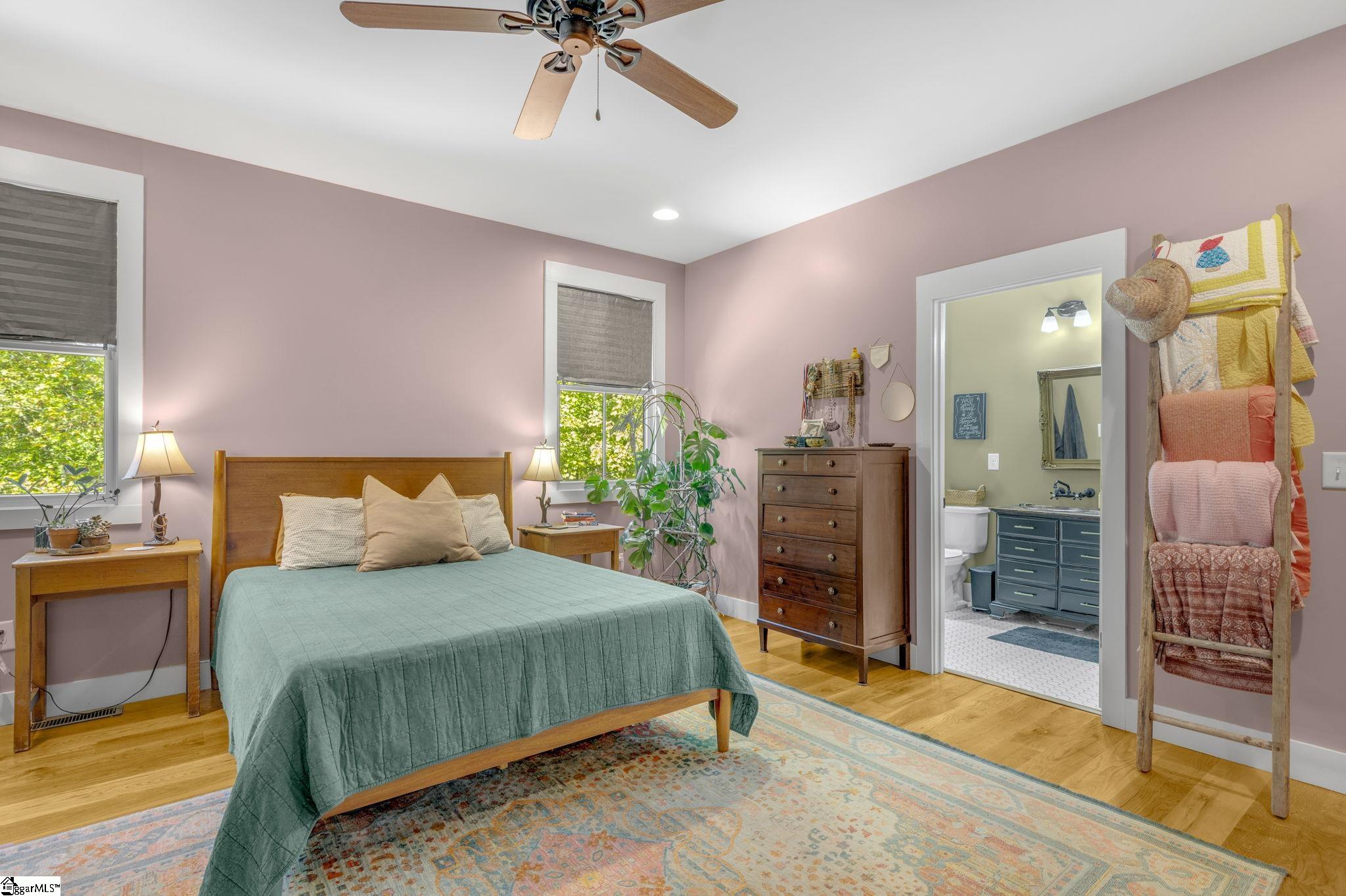 527 Doe Run Pickens, SC 29671 - Photo 14 of 40