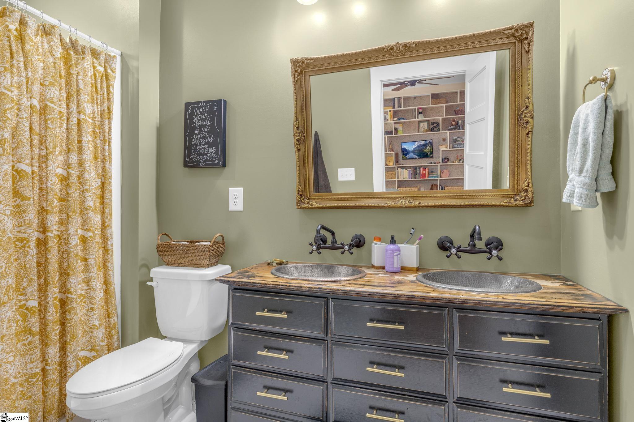 527 Doe Run Pickens, SC 29671 - Photo 17 of 40