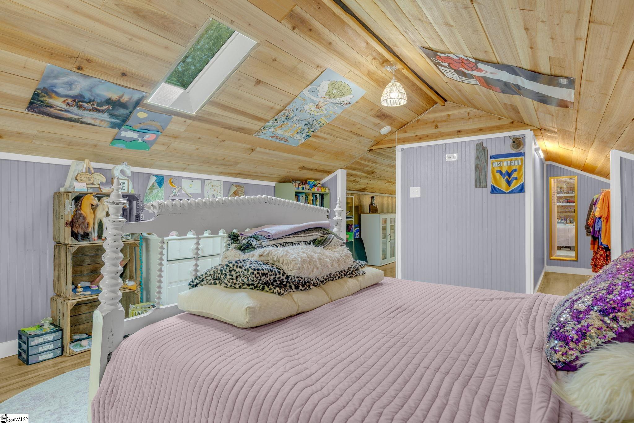 527 Doe Run Pickens, SC 29671 - Photo 27 of 40