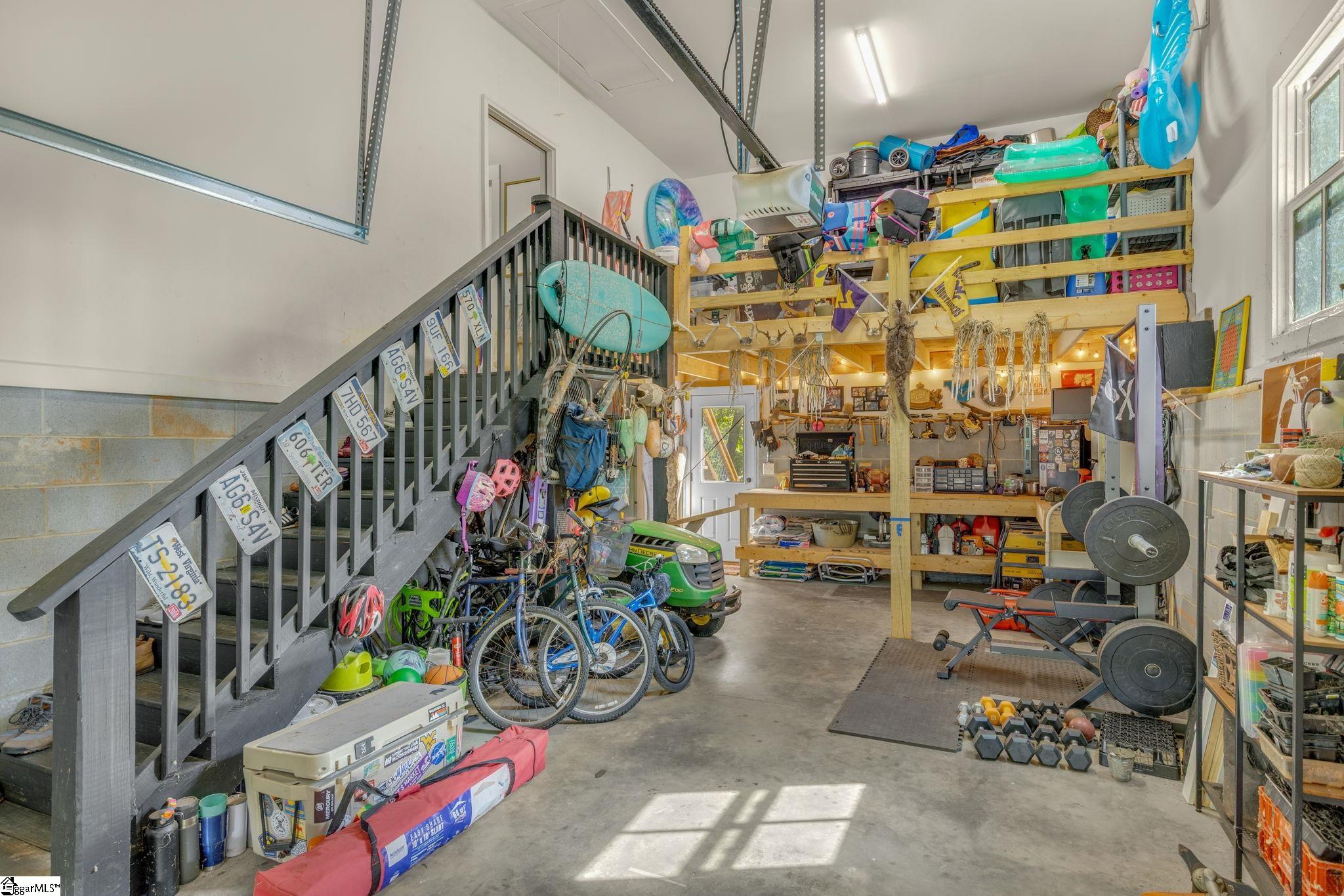 527 Doe Run Pickens, SC 29671 - Photo 30 of 40