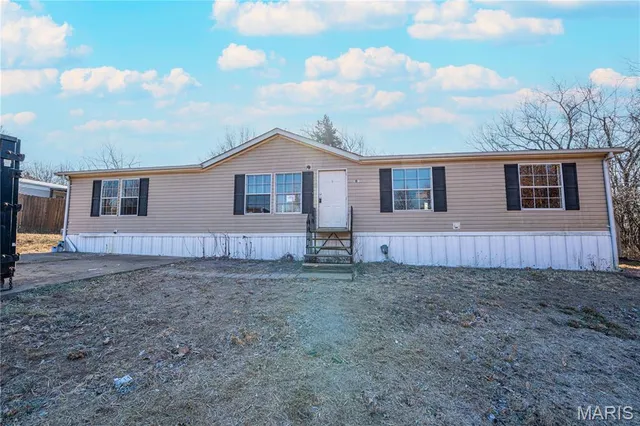 $85,000 | 4001 Crest Drive, House Springs, MO 63051