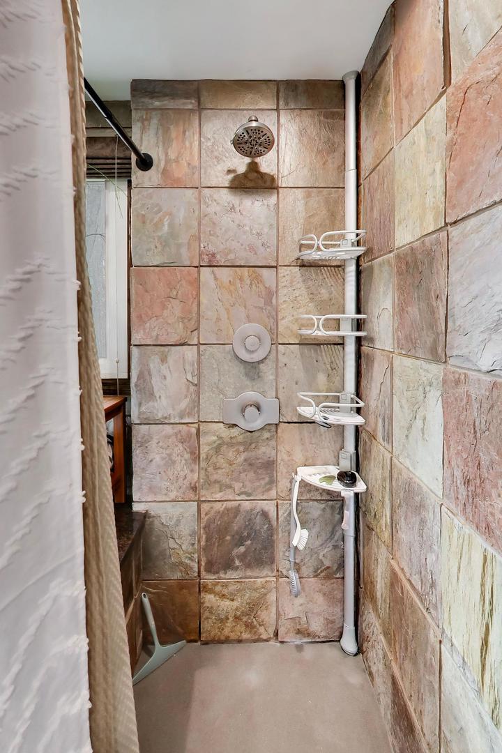 1 Aberdeen Road Hawthorn Woods, IL 60047 - Photo 27 of 64