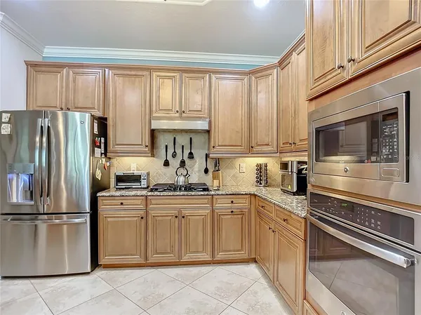 $900,000 | 2902 Aviamar Circle, Naples, FL 34114
