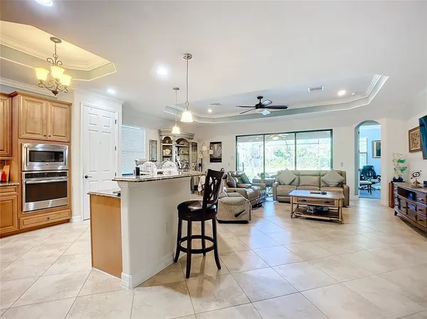 $900,000 | 2902 Aviamar Circle, Naples, FL 34114