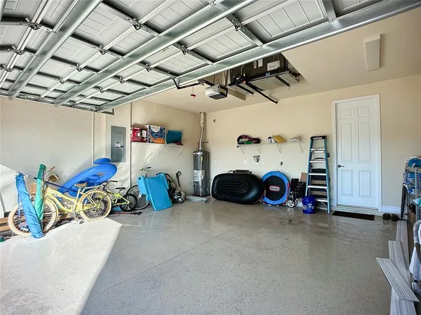 $900,000 | 2902 Aviamar Circle, Naples, FL 34114