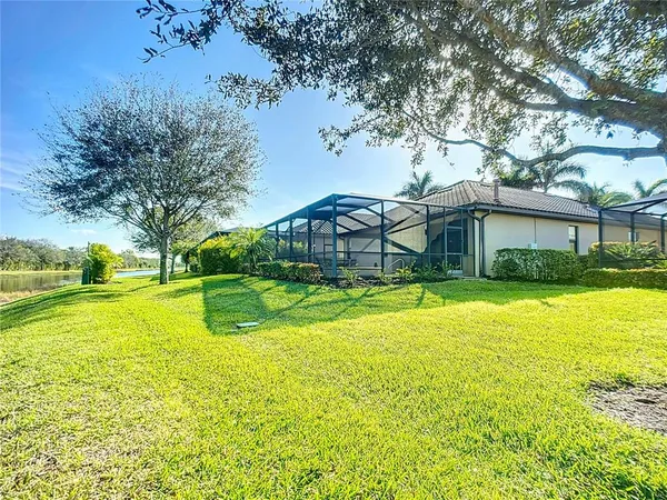 $900,000 | 2902 Aviamar Circle, Naples, FL 34114
