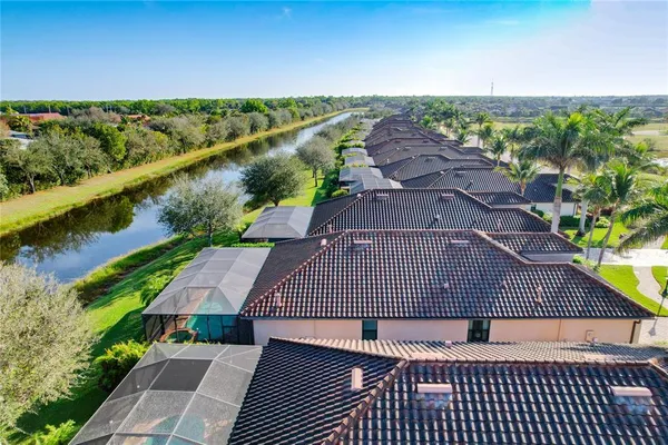 $900,000 | 2902 Aviamar Circle, Naples, FL 34114