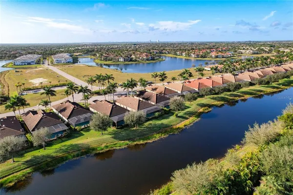 $900,000 | 2902 Aviamar Circle, Naples, FL 34114