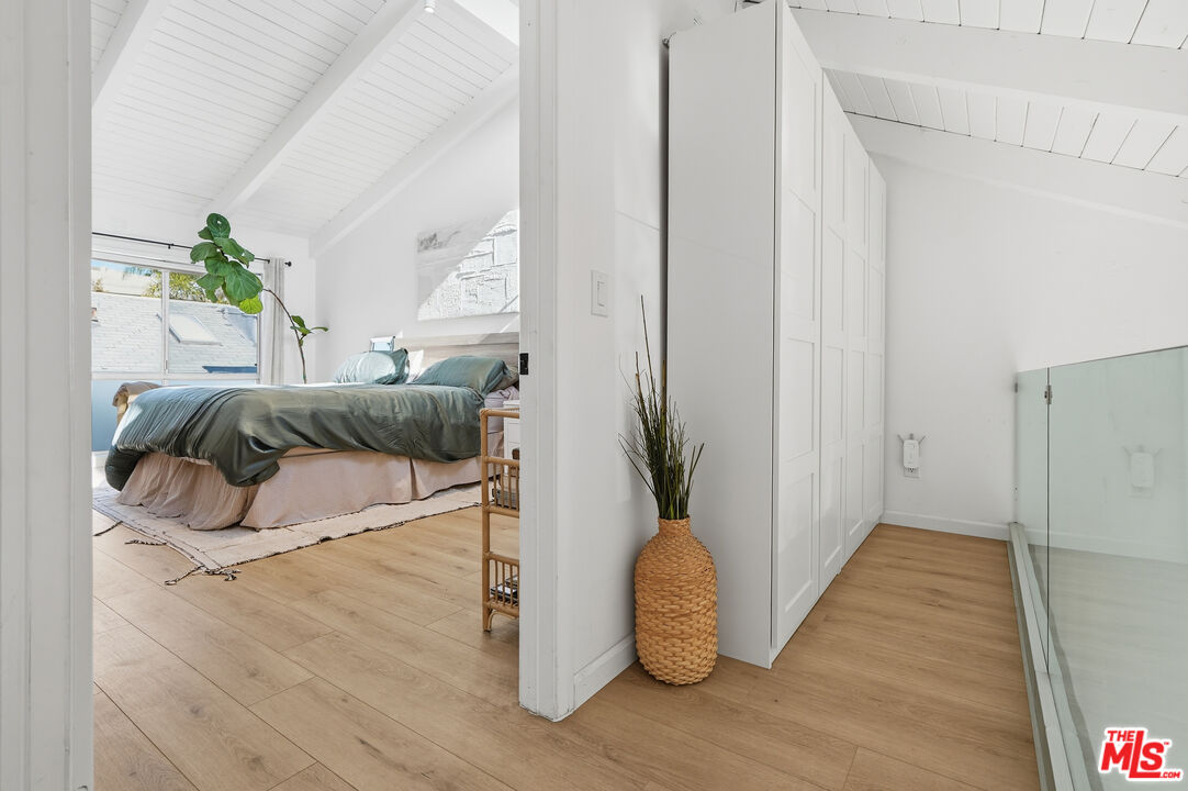 605 Strand Street Santa Monica, CA 90405 - Photo 11 of 34