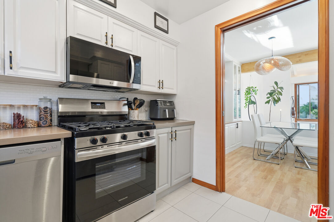 605 Strand Street Santa Monica, CA 90405 - Photo 25 of 34