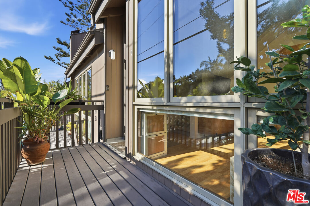 605 Strand Street Santa Monica, CA 90405 - Photo 33 of 34