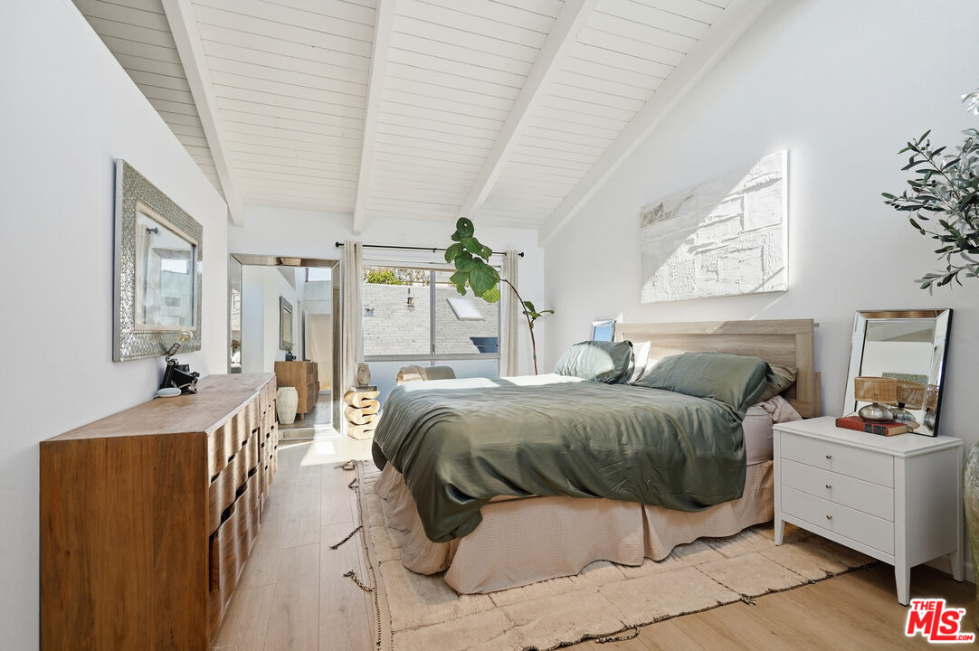 605 Strand Street Santa Monica, CA 90405 - Photo 4 of 34