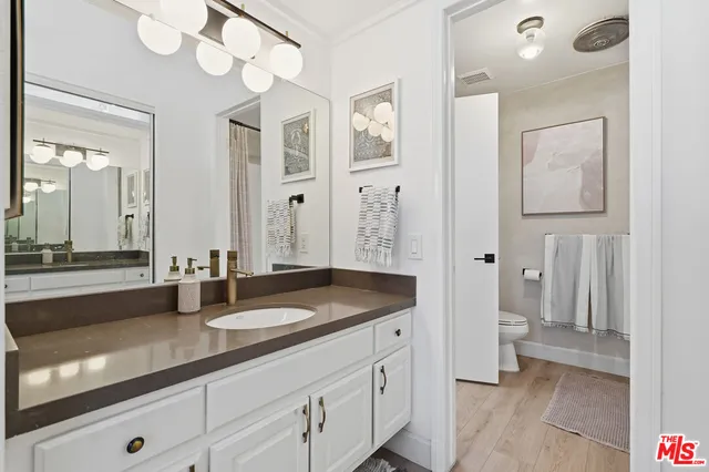 $6,360 | 605 Strand Street, Santa Monica, CA 90405