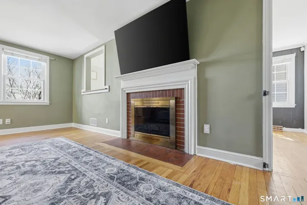 $365,000 | 41 Oak Street, East Hartford, CT 06118
