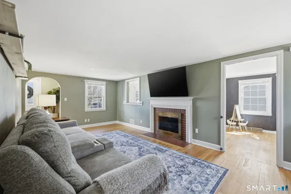 $365,000 | 41 Oak Street, East Hartford, CT 06118
