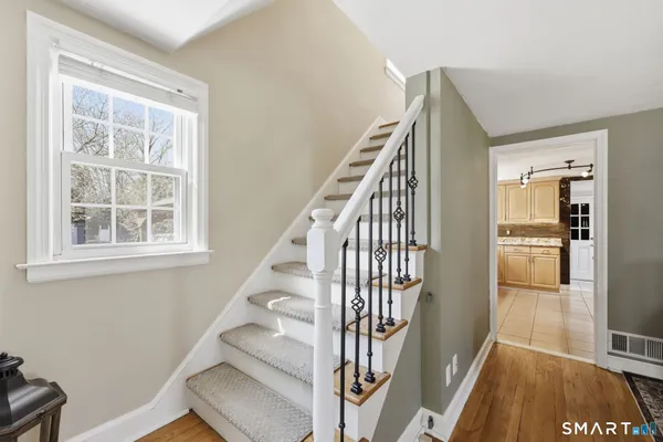 $365,000 | 41 Oak Street, East Hartford, CT 06118
