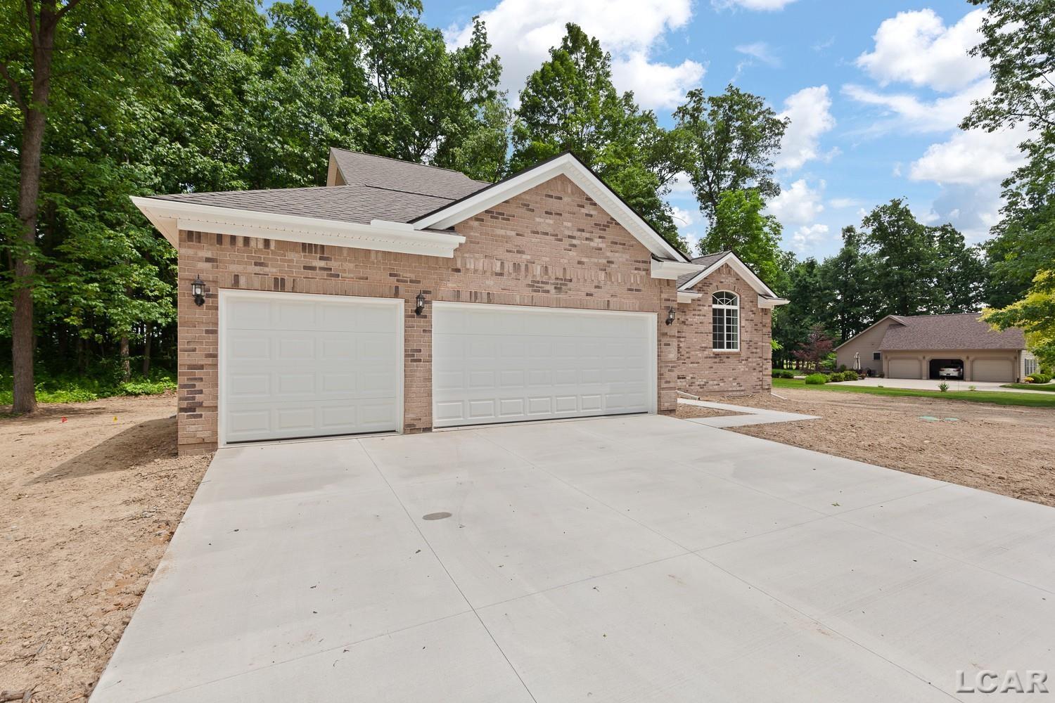 801 Warbonnet Drive Tecumseh, MI 49286 - Photo 42 of 45